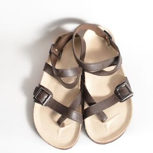 NWOT Women’s size 8.5 sandals.